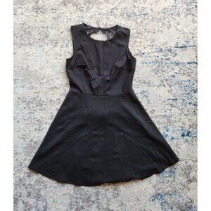 Lulu's Women's Size Medium Need You Close Black Lace Backless Skater Dress‎